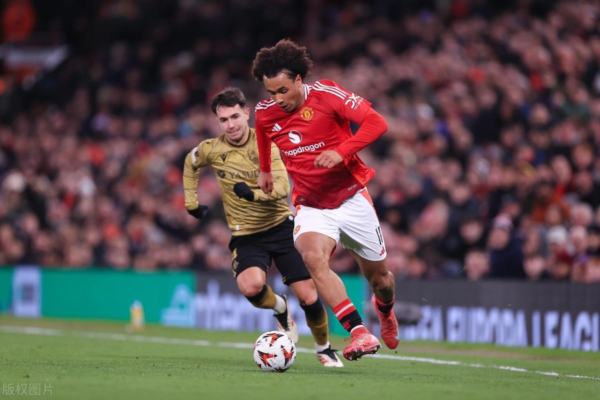 曼联客场险胜！博格巴上演帽子戏法的简单介绍