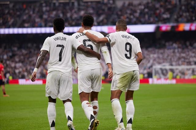 关于皇马新签约球员展现实力，融入团队的信息