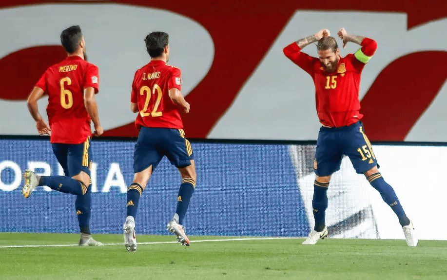 关于纳达尔赛事官方发布精彩发挥新规，西班牙队争议不断！的信息